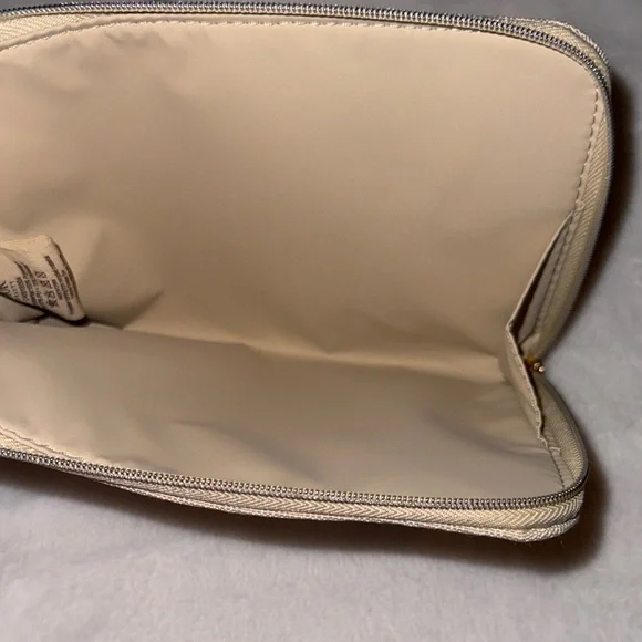 Dior Beige Cosmetic Pouch - Picture 6 of 8